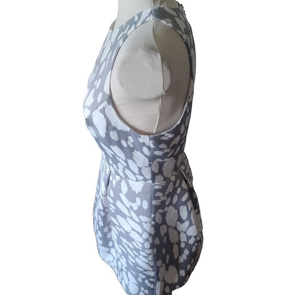 Keepsake The Label Counter Attack Grey White Speckled Animal Print Dress medium - Picture 7 of 11